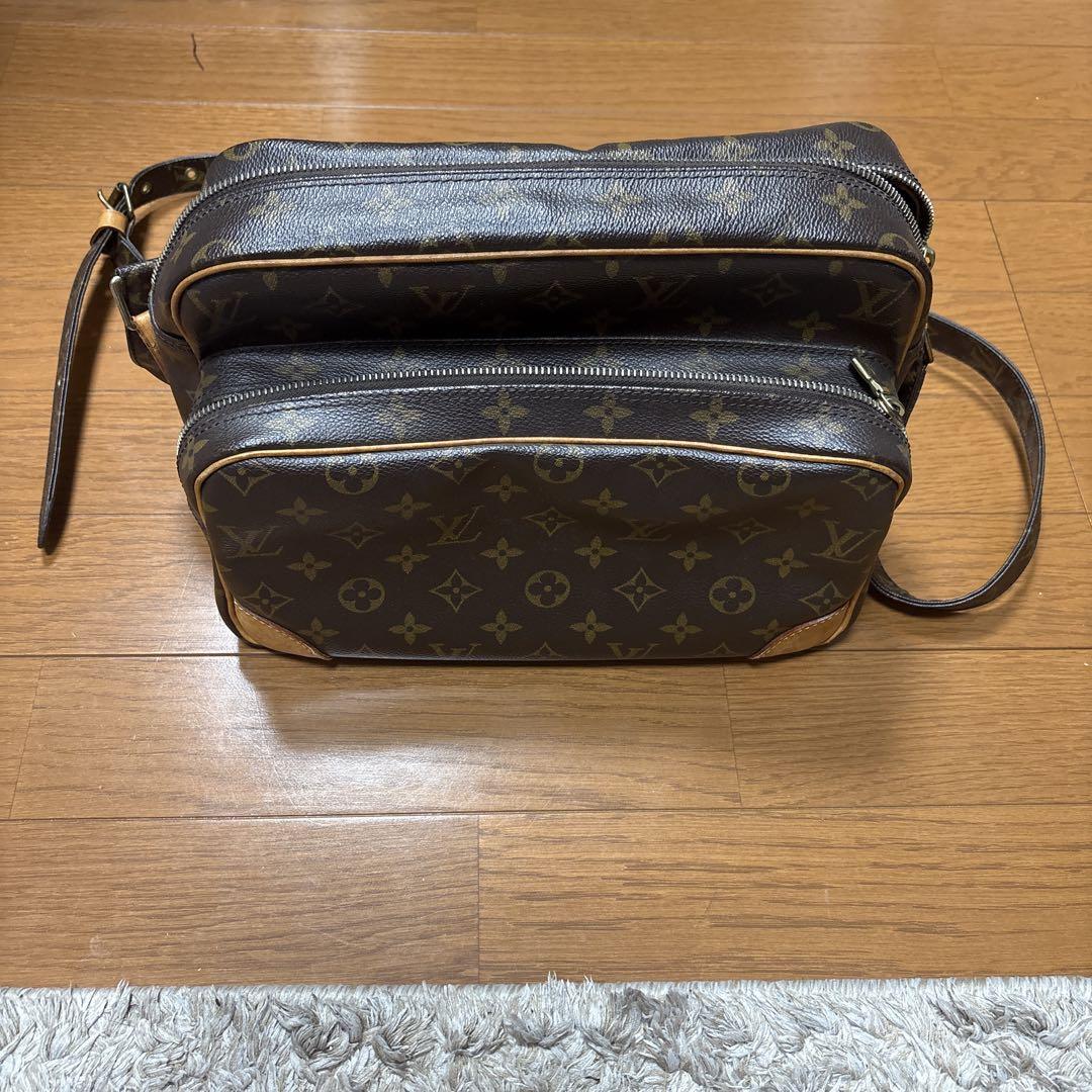 キャラクターぬいぐるみセット　VUITTONの バッグ 新入荷】ルイヴィトン(Louis Vuitton)ドゥドゥ☆ぬいぐるみ3匹を