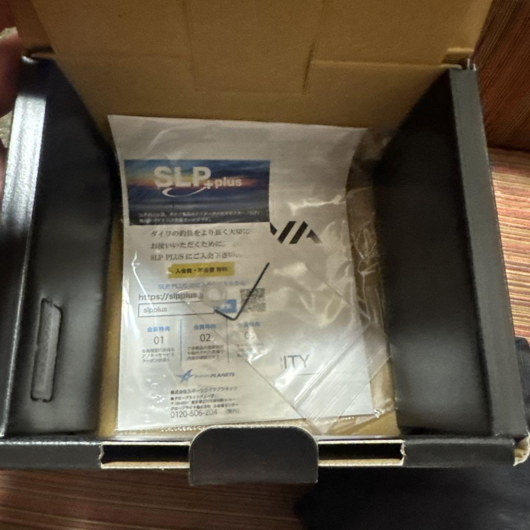 [美品]ダイワ　21ルビアスエアリティ　FC LT 2500S-XH-QD