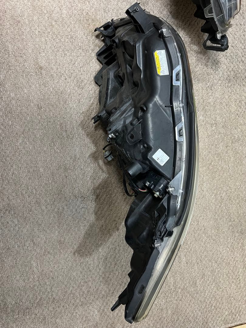 サマーセール！ 30ヴェルファイア前期ZAエディションLEDヘッドライト 左右セットやや傷や汚れあり 送料無料SALE!