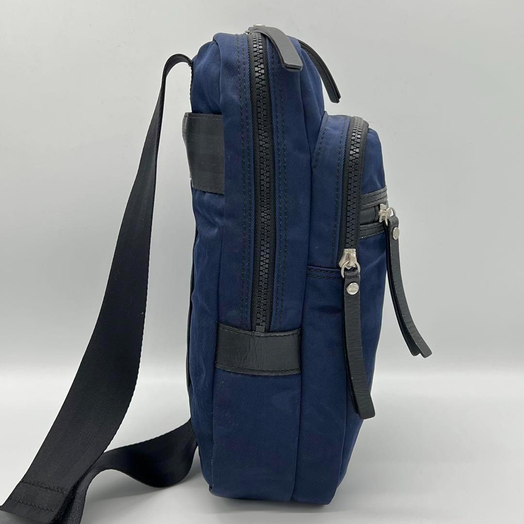 【希少■良品】VivienneWestwood ボディバッグ スリングバッグ
