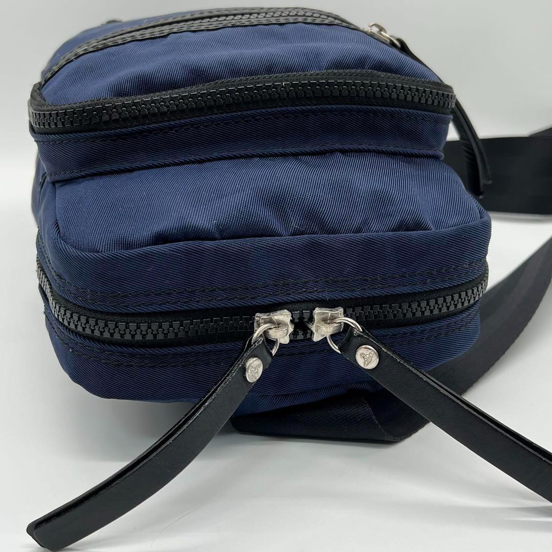 【希少■良品】VivienneWestwood ボディバッグ スリングバッグ
