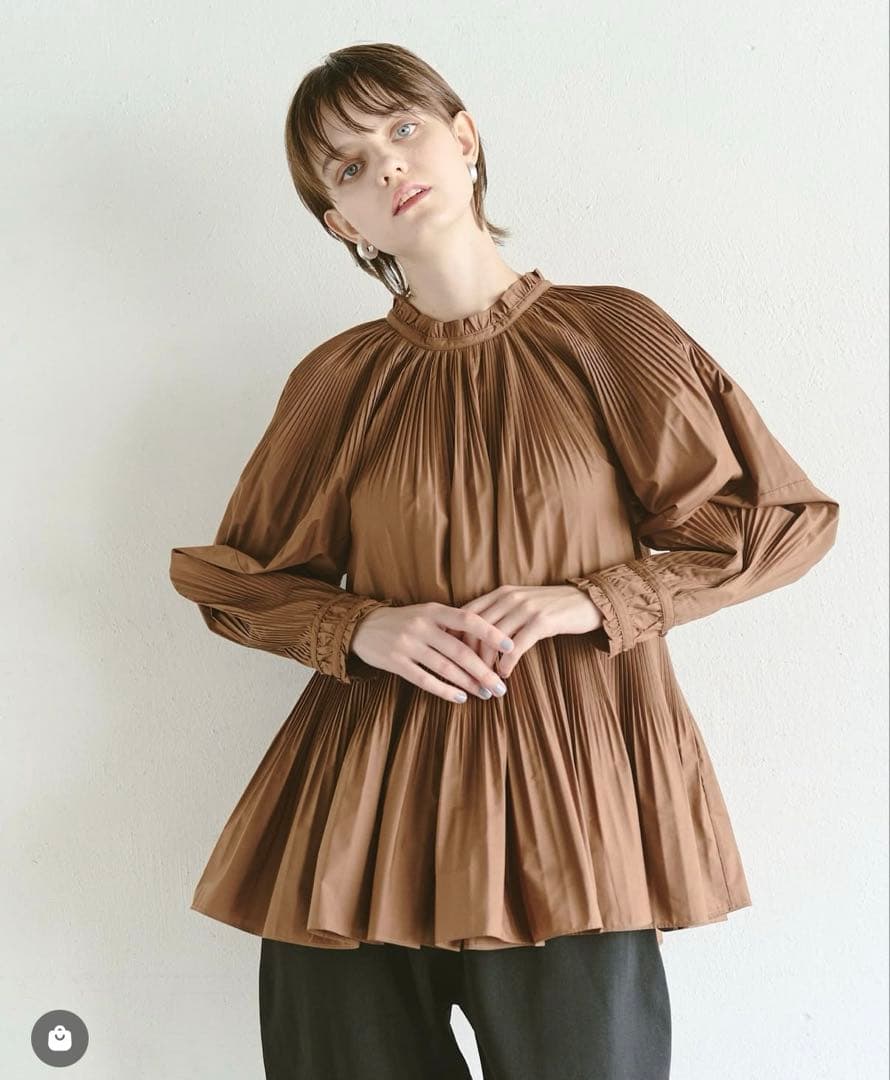 プリーツチュニックブラウスとキャミソールセット SIZE jemma.atelier