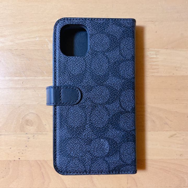 mau様 専用 iPhone11 COACH 手帳型ケース www.pegasusforkids.com