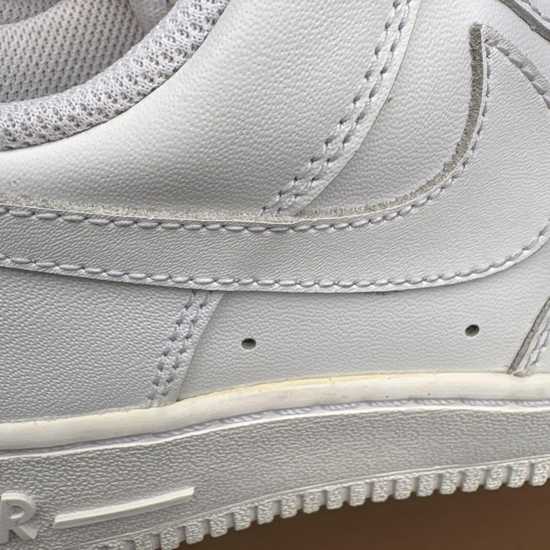 Nike Air Force 1 ホワイト スニーカー　レディース　スニーカー