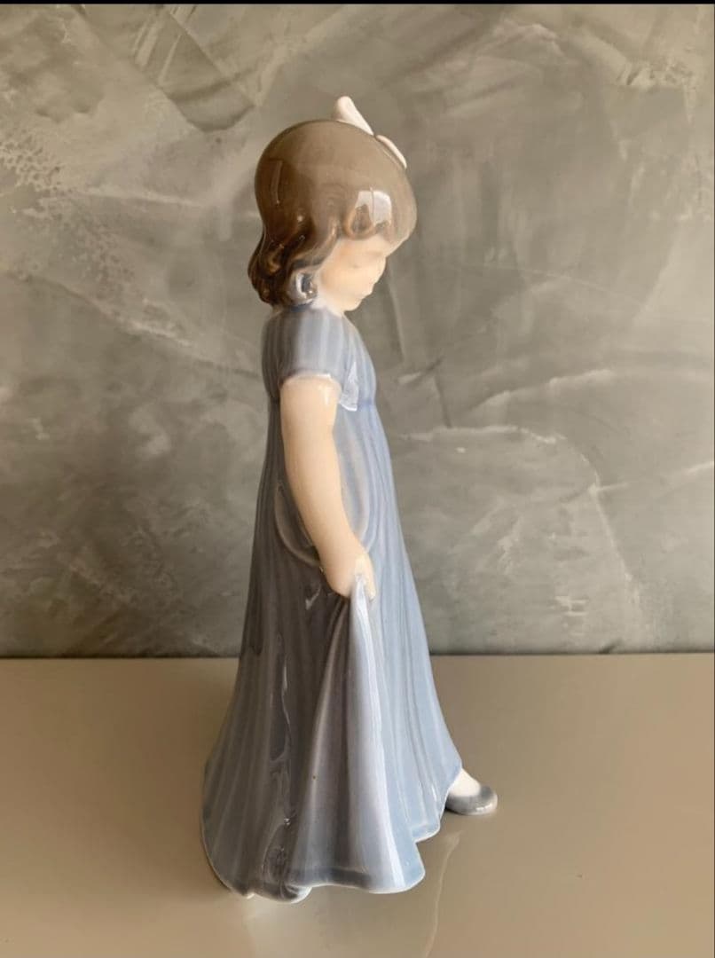 デンマーク製 ロイヤルコペンハーゲン ダンス ガール - バレリーナ デンマーク製 ロイヤルコペンハーゲン ダンス ガール - バレリーナ