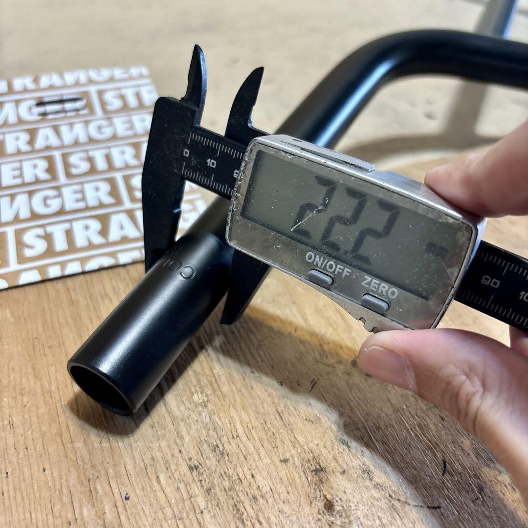 STRANGER COME OVER BAR 8.9\" BMX 4PC ハンドル