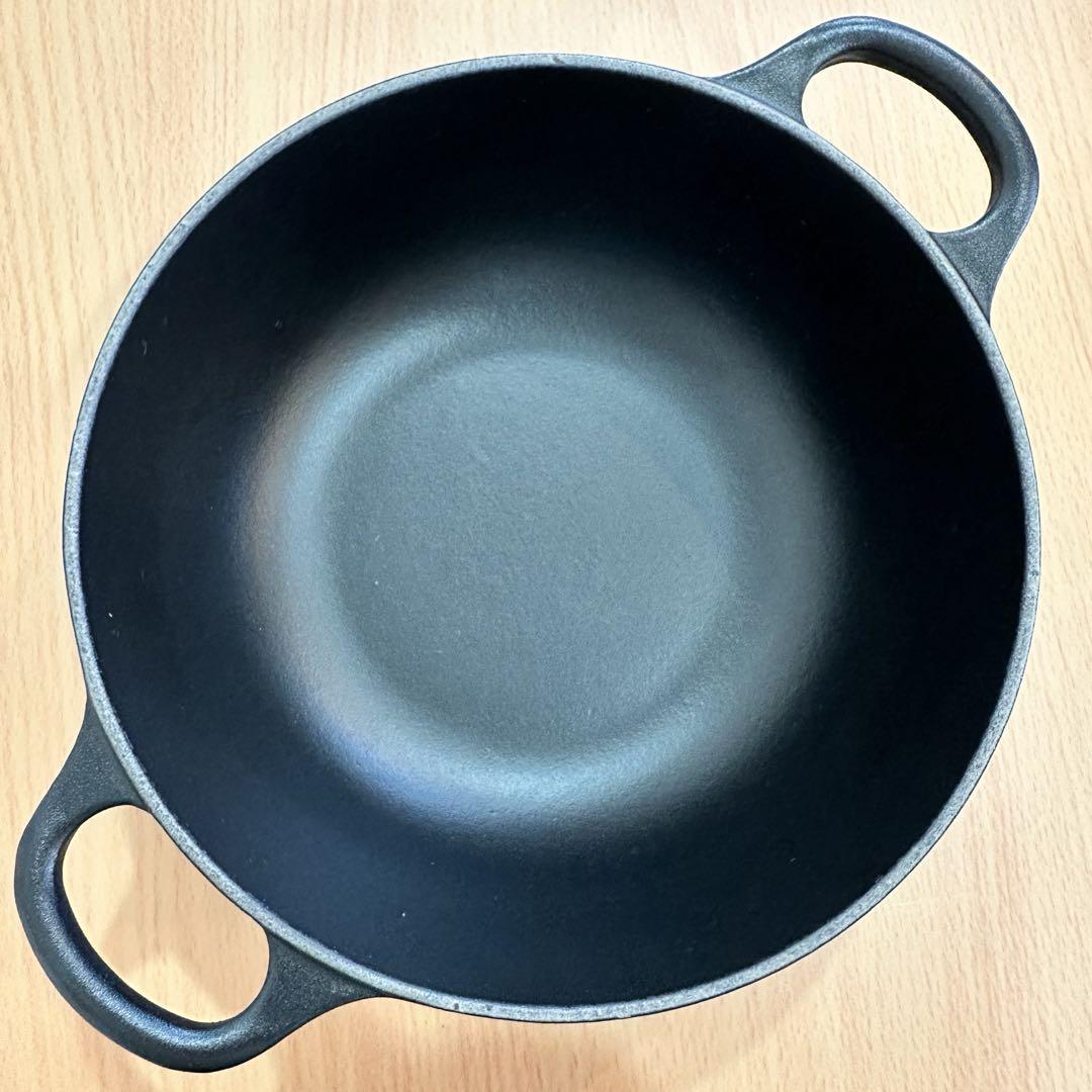 ル・クルーゼ　マルミット　18cm　マットブラック　くまノブ
