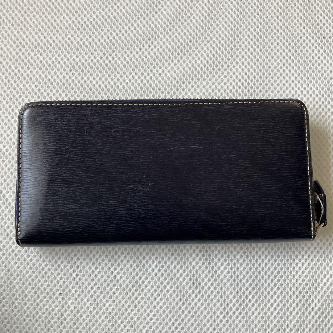 新品　ヴィヴィアンウエストウッド インサイドカラー　ラウンドジップ長財布