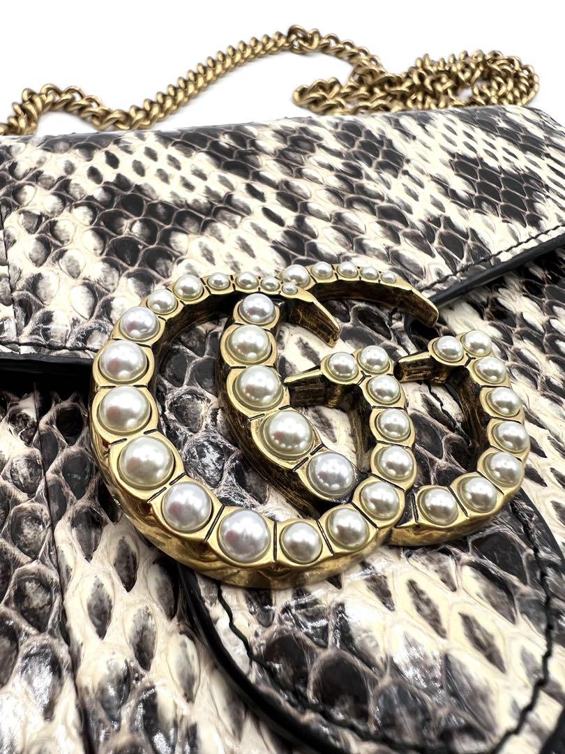 GUCCI ヘビ革風パーティーバッグ.チェーンウォレット - メルカリ