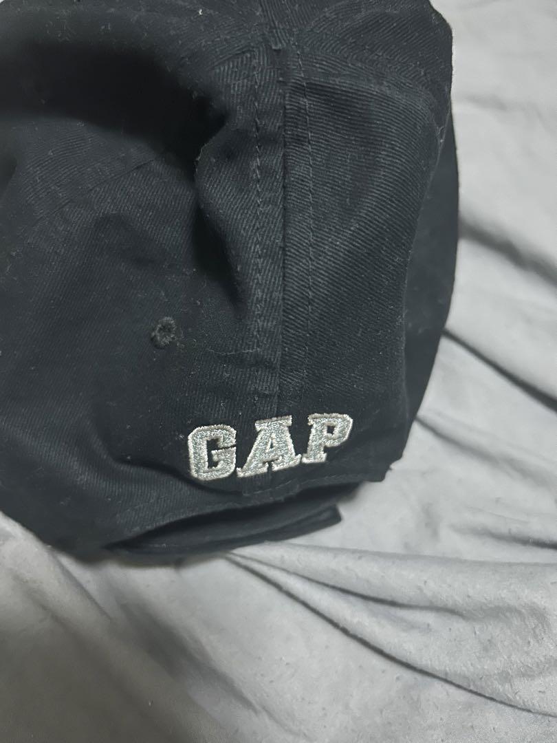 YEEZY GAP フレイム刺繍キャップ