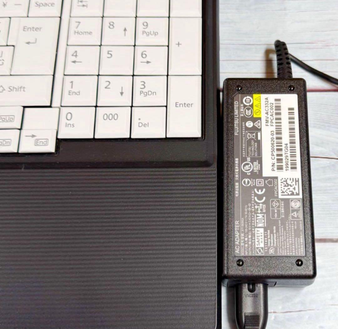 富士通❣️すぐ使えるノートパソコン☘️Core i5☘️メモリ8GB