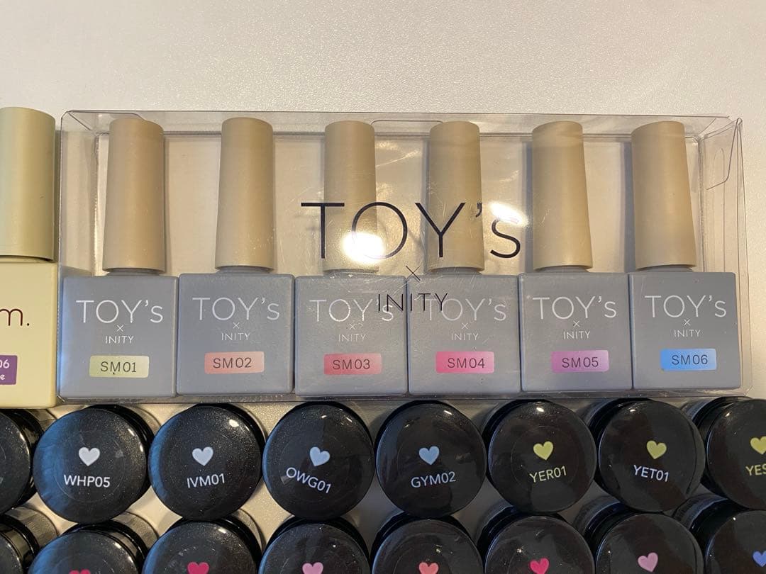 プロ商材ネイルジェルカラー 87個セット プロ商材ネイルジェルカラー 87個セット