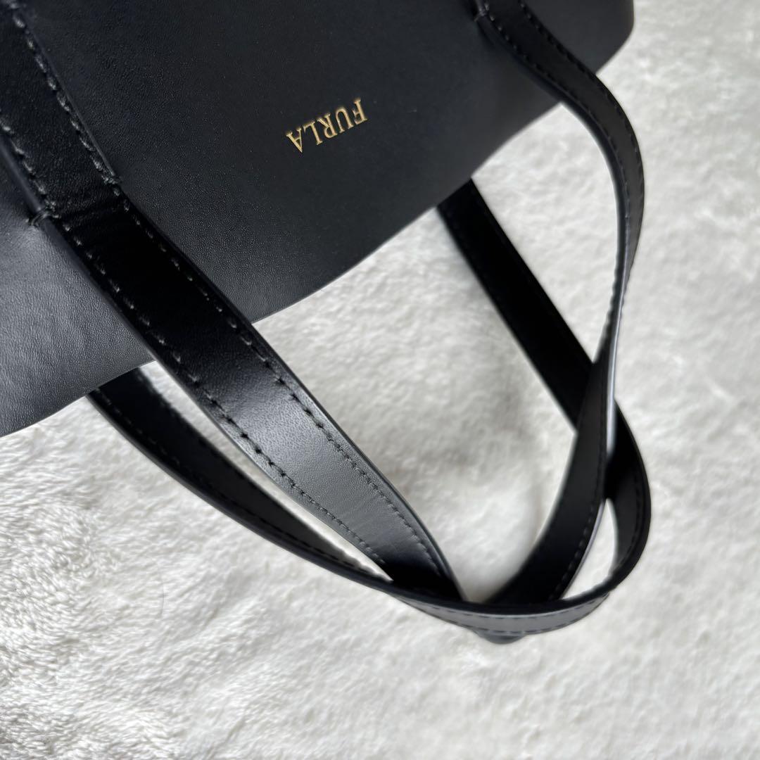 ✨極美品✨ FURLA　フルラ ハンドバッグ ブラック　黒　本革 2WAY