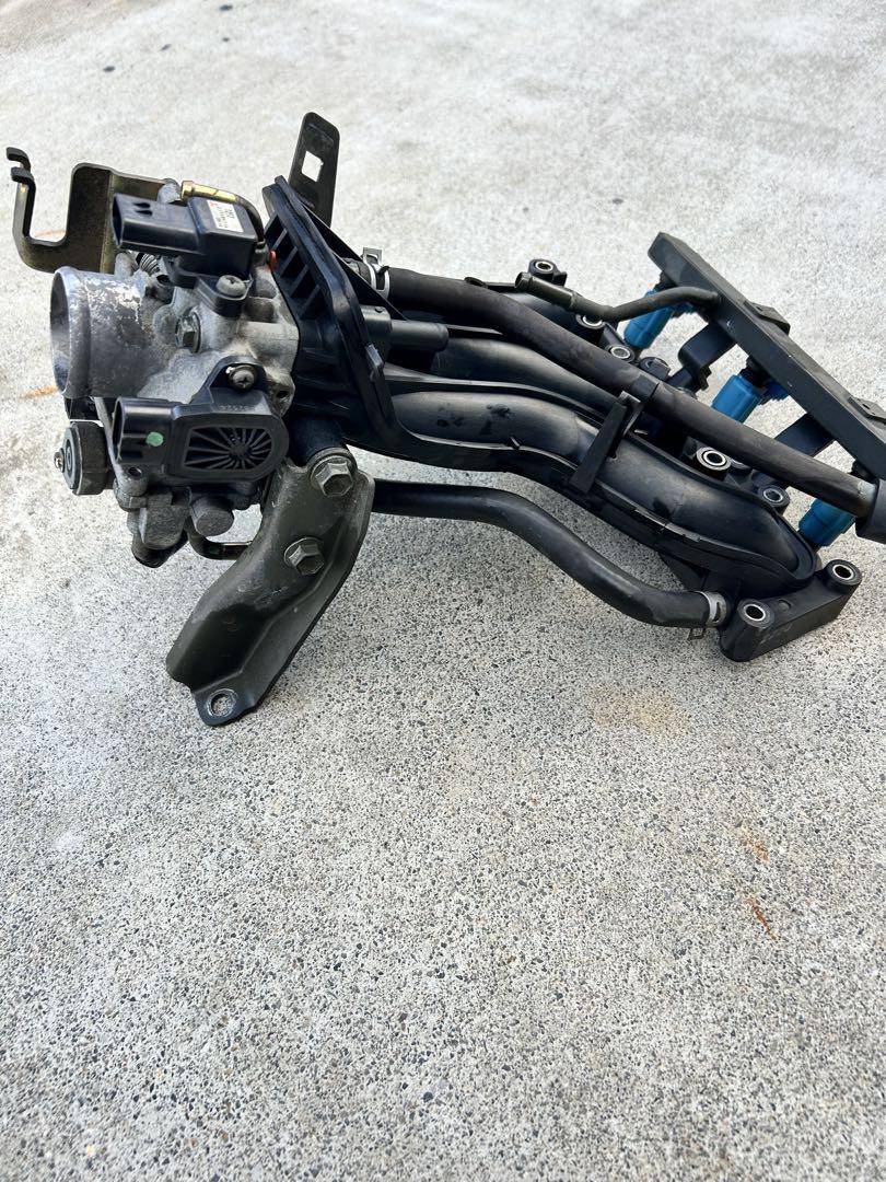 専用品 キャリー DA63T インテークマニホールド スロットルボディー