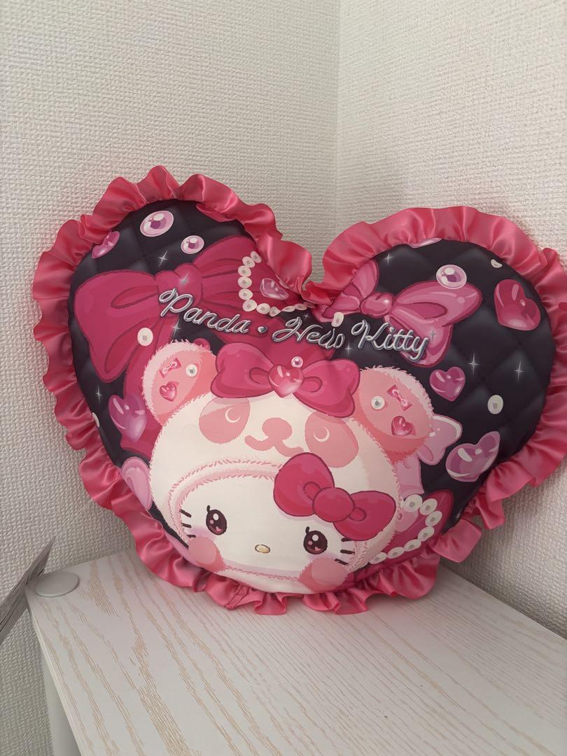 ハローキティ ぬいぐるみとクッションセット 10個セット