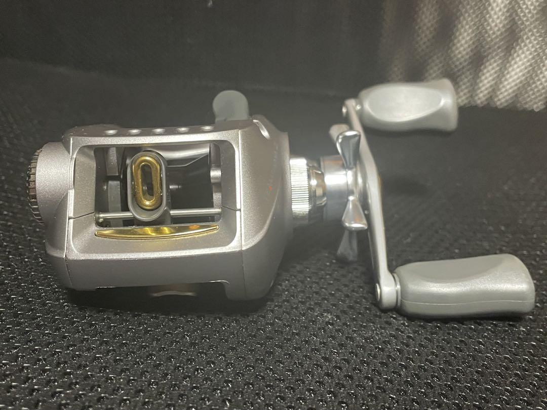 【美品】おまけ付き Daiwa ダイワTD-Z 103HL リール メガバス