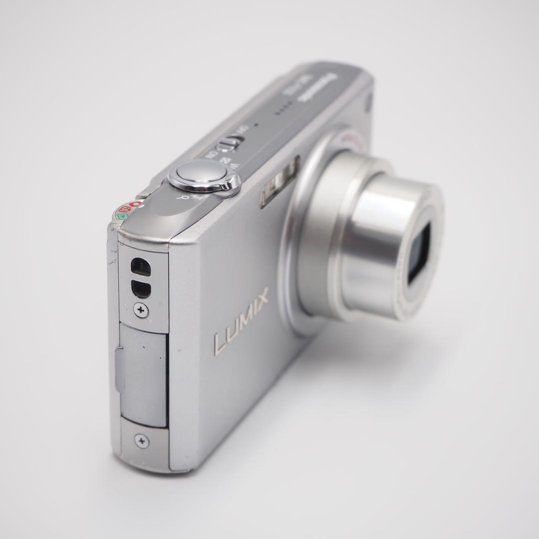 デジタルカメラ LUMIX