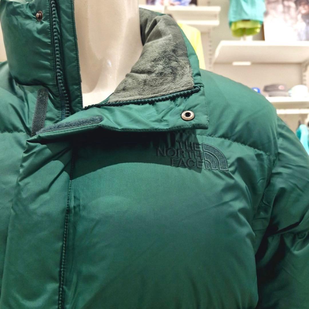 L＊グリーン＊ダウン　リバートン　オンボール＊未使用＊韓国限定　ノースフェイス