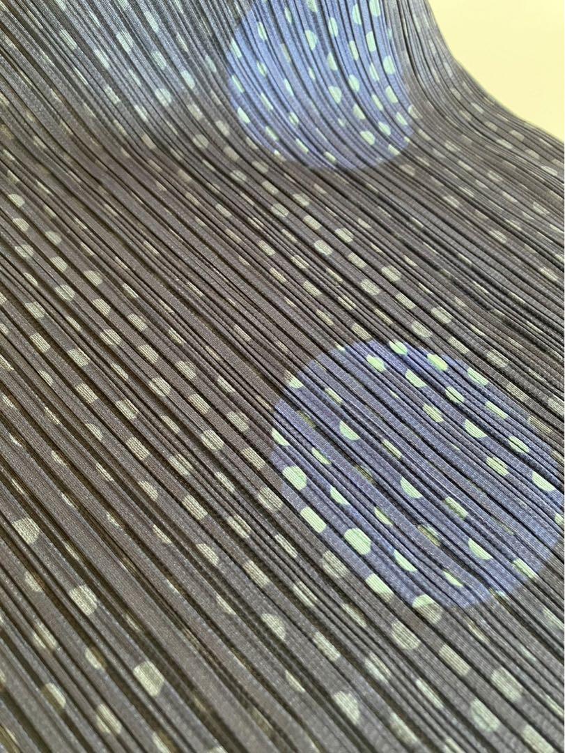 ◈ pleats