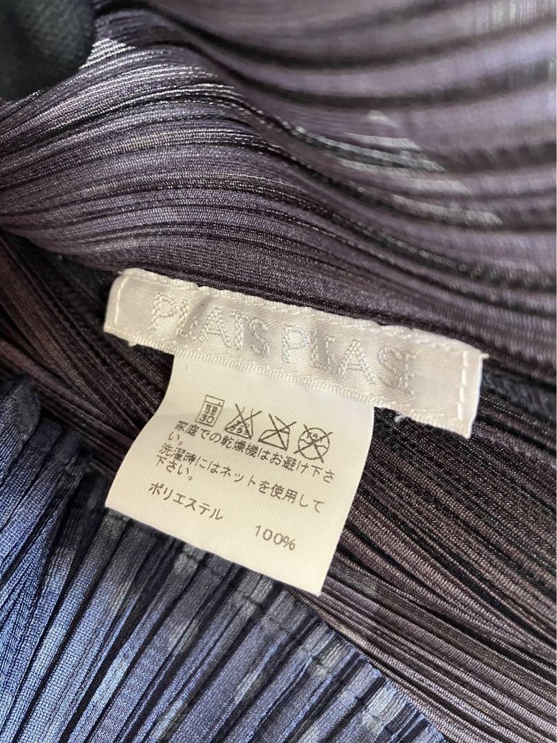 pleats please