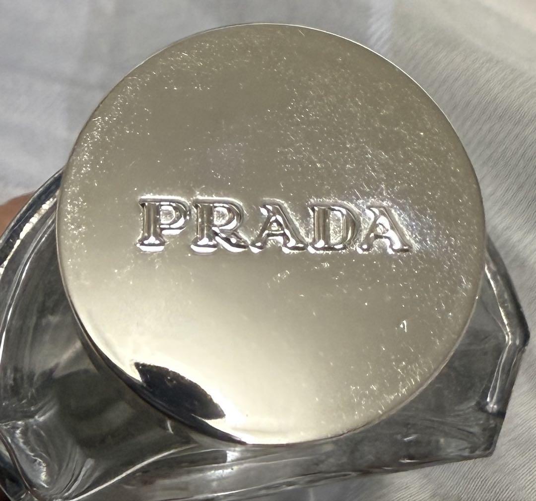 PRADA 香水 青色 ボトル　50ml