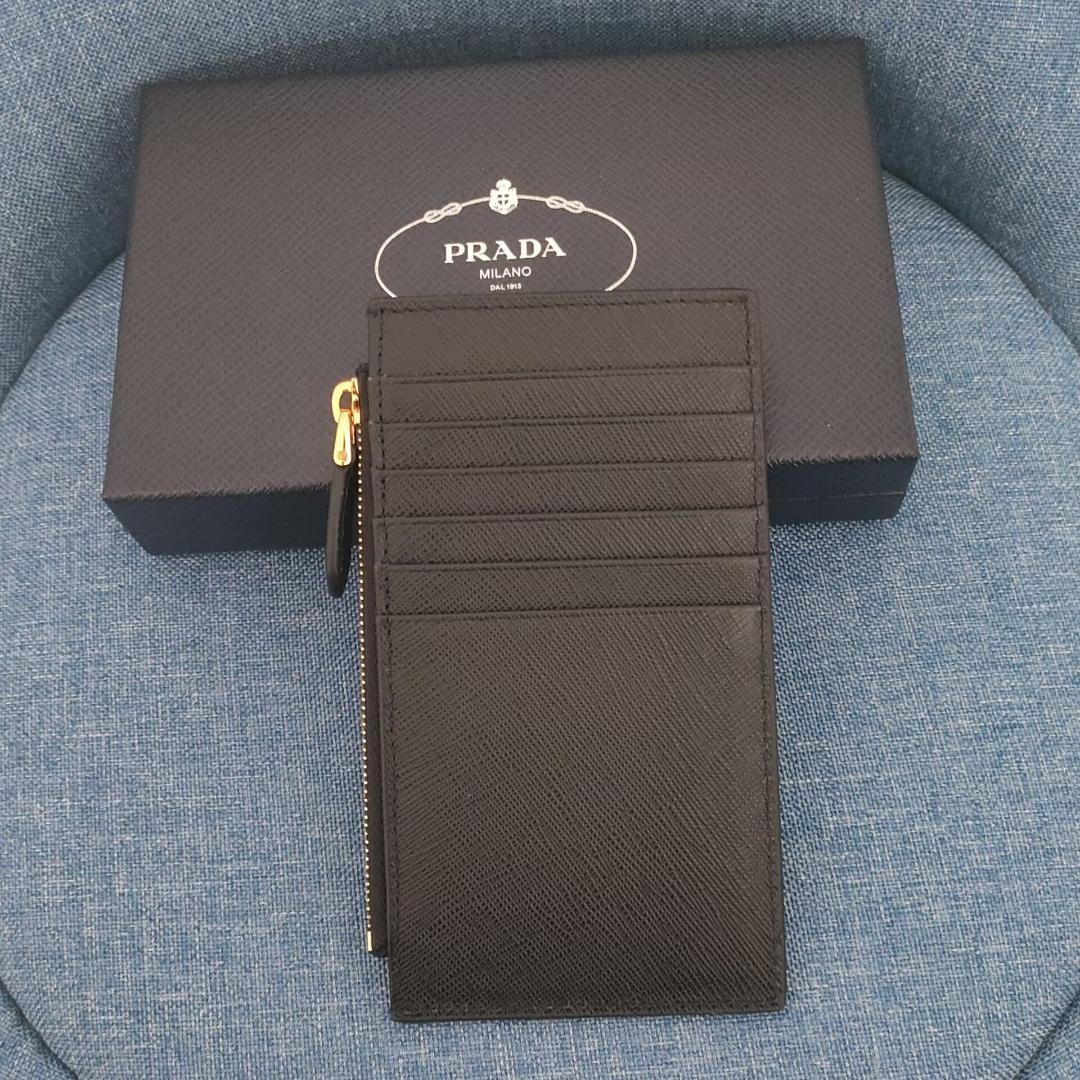 匿名配送！！プラダ ★ Prada 小銭入れカード入れ コインケース ブラック