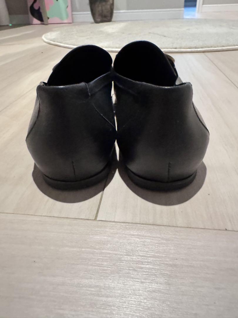 TOD'S ブラック ローファー ゴールド金具
