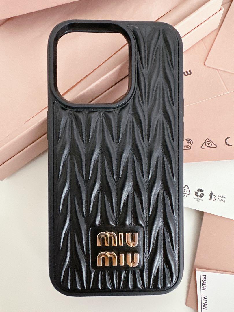 miumiu iPhone14proケース