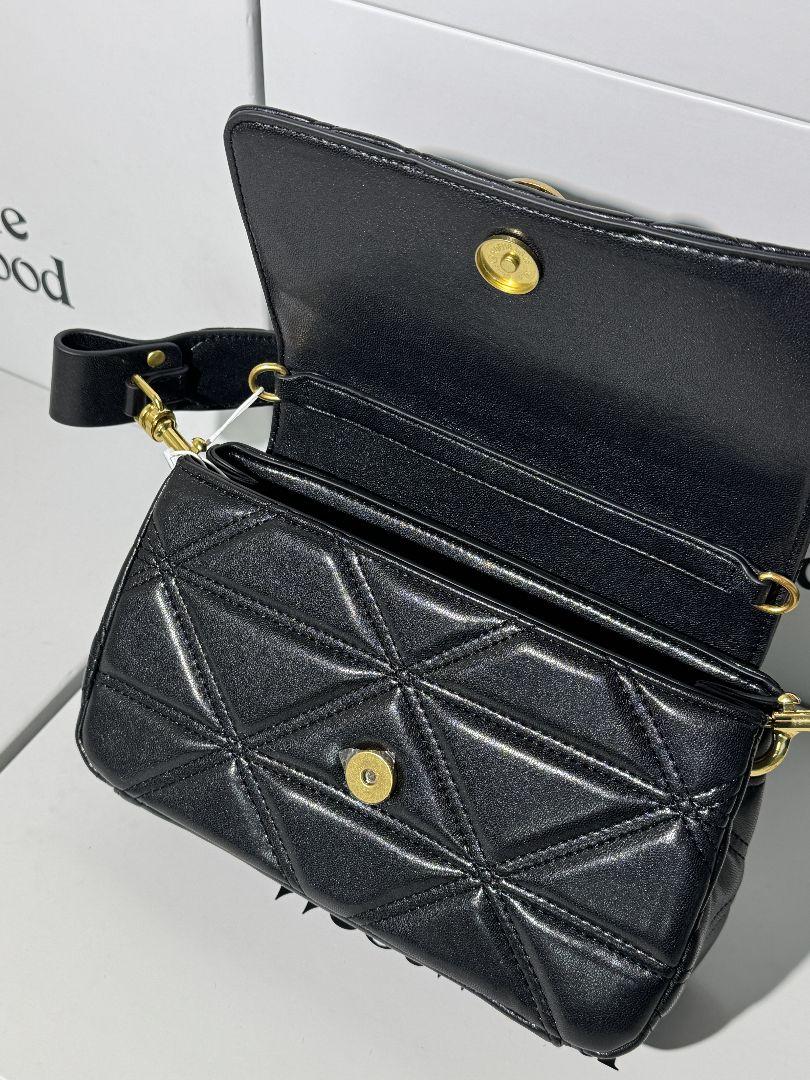 Vivienne Westwood ブラック ショルダーバッグ