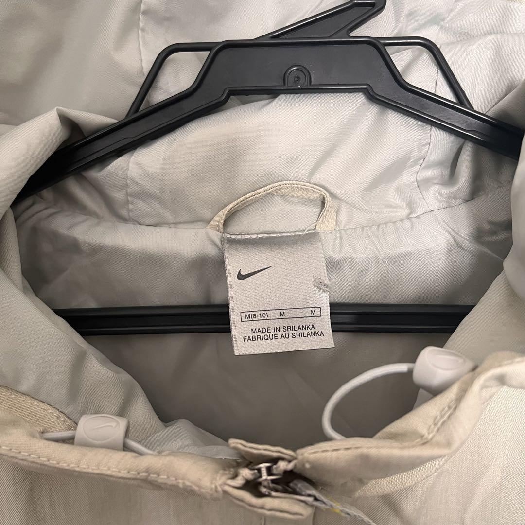 Nike アノラックパーカー　ハーフジップ　Mサイズ