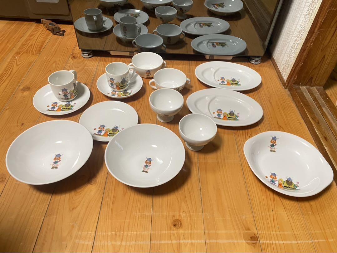 小さなバイキングピッケ イラスト入り食器セット