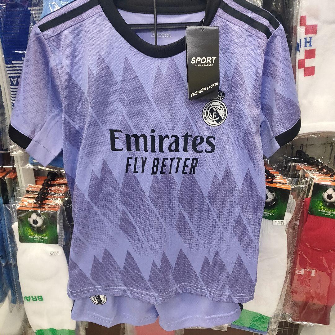 130cm レアル マドリード アウェイ ベンゼマ サッカー ユニフォーム 靴下 最安値に挑戦