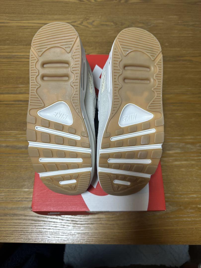 新品！NIKE エアマックス　90LV8 FD4328 アイボリー　25㌢