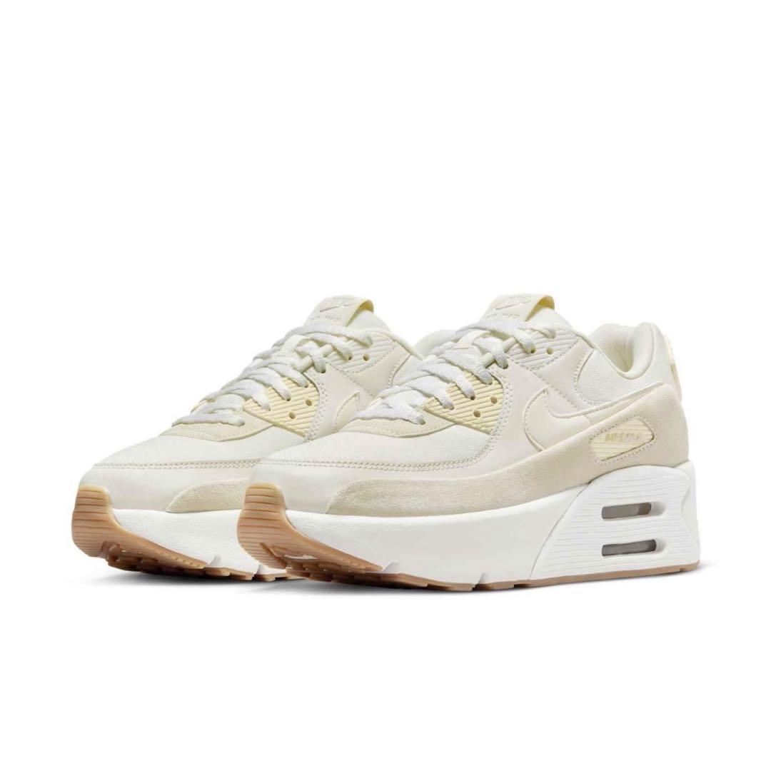 新品！NIKE エアマックス　90LV8 FD4328 アイボリー　25㌢