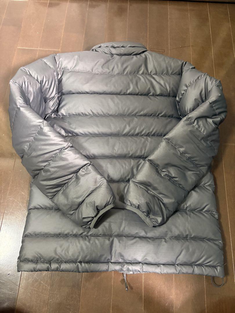 Patagonia ダウンジャケット グレー