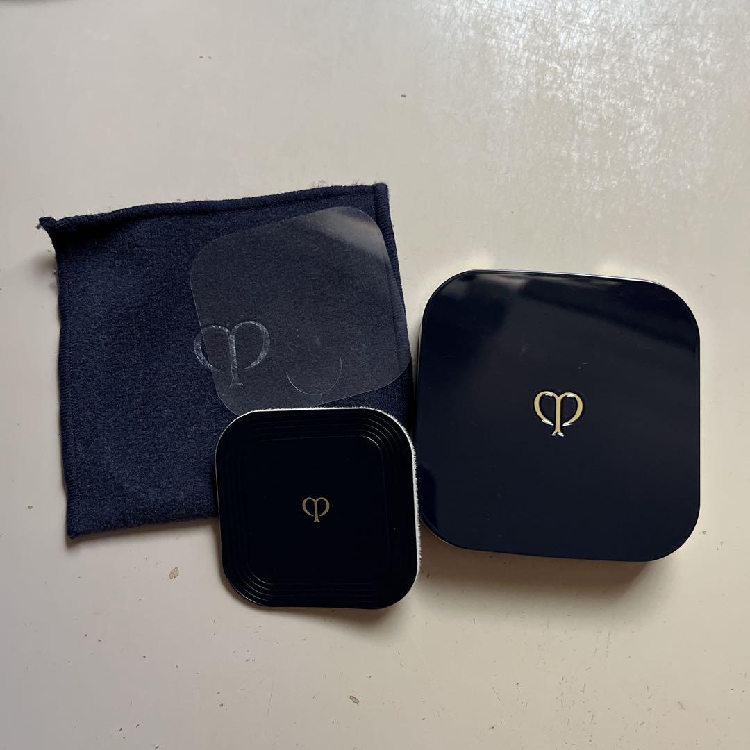 クレドポーボーテ　プードルコンパクトエサンシエルn (フェイスパウダー) 5g