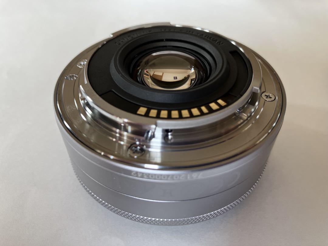 EF-M22mm f2　シルバー