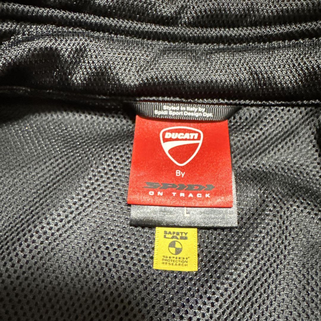 美品DUCATI メッシュジャケット ブラック L➕ DUCATI デニム34
