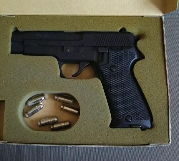 SIG モデルガン プラ製