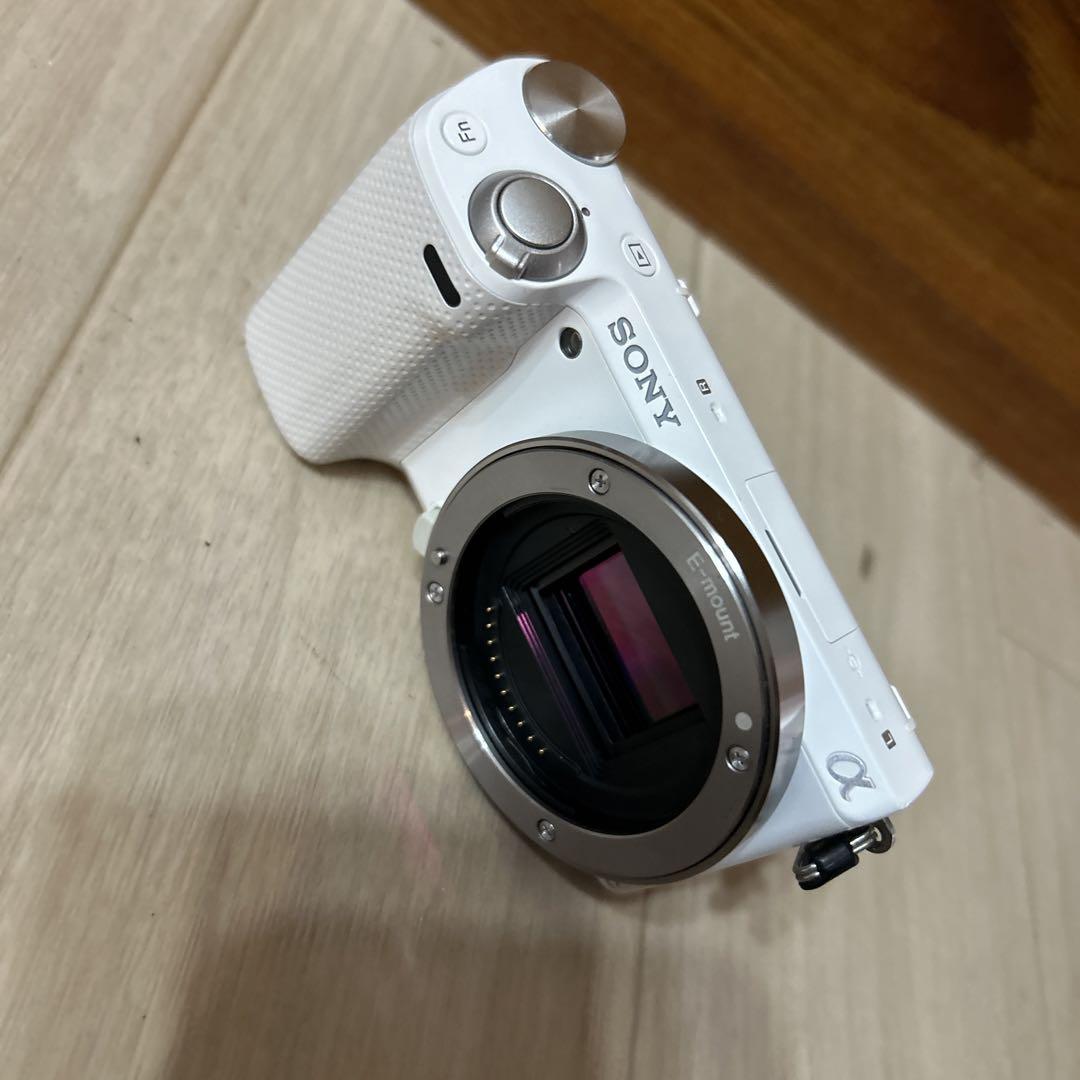 ソニーNEX 5T 動作品ボディ