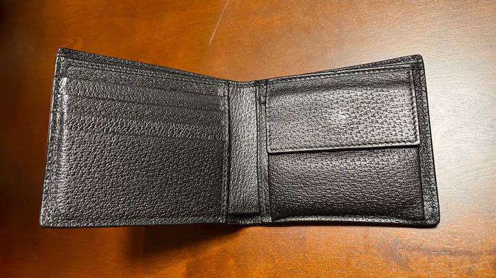 二つ折り財布　GUCCI グッチ