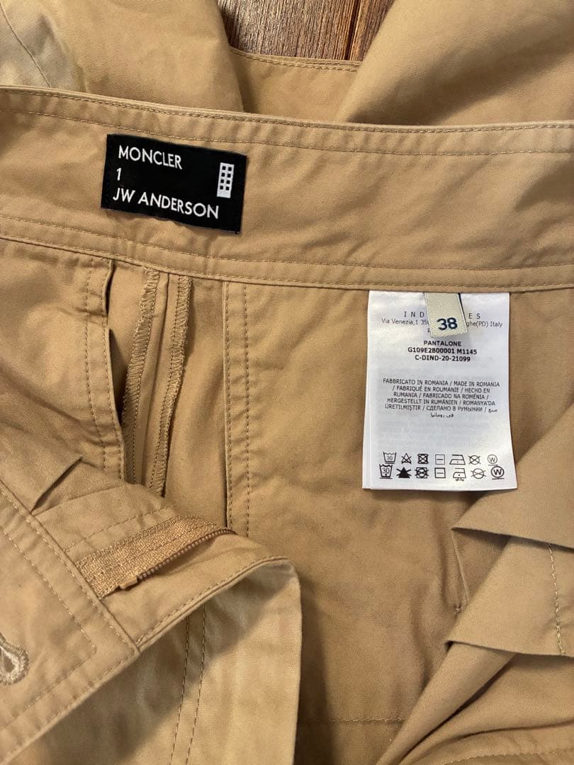 モンクレ MONCLER x JW ANDERSON キュロット 38号 モンクレ MONCLER x JW ANDERSON キュロット 38号