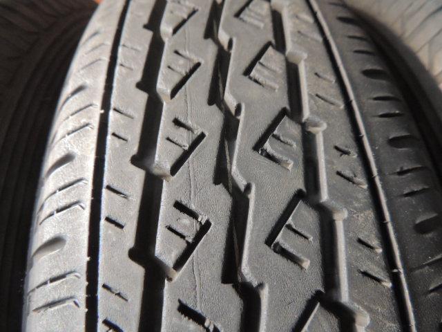 T297　145/80R12 LT　ブリヂストン　4本　スチールホイール付き