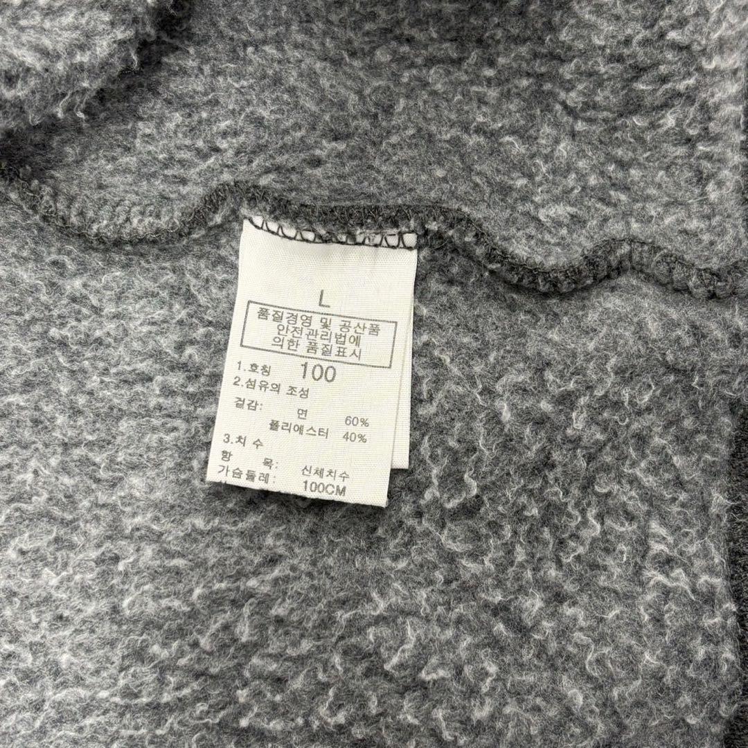 ジップパーカー