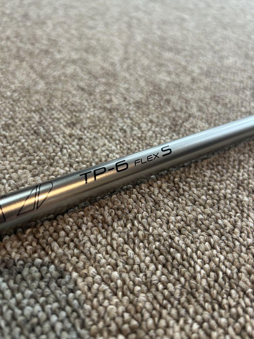 ツアーAD TP-6 S タイトリストスリーブ ドライバー用