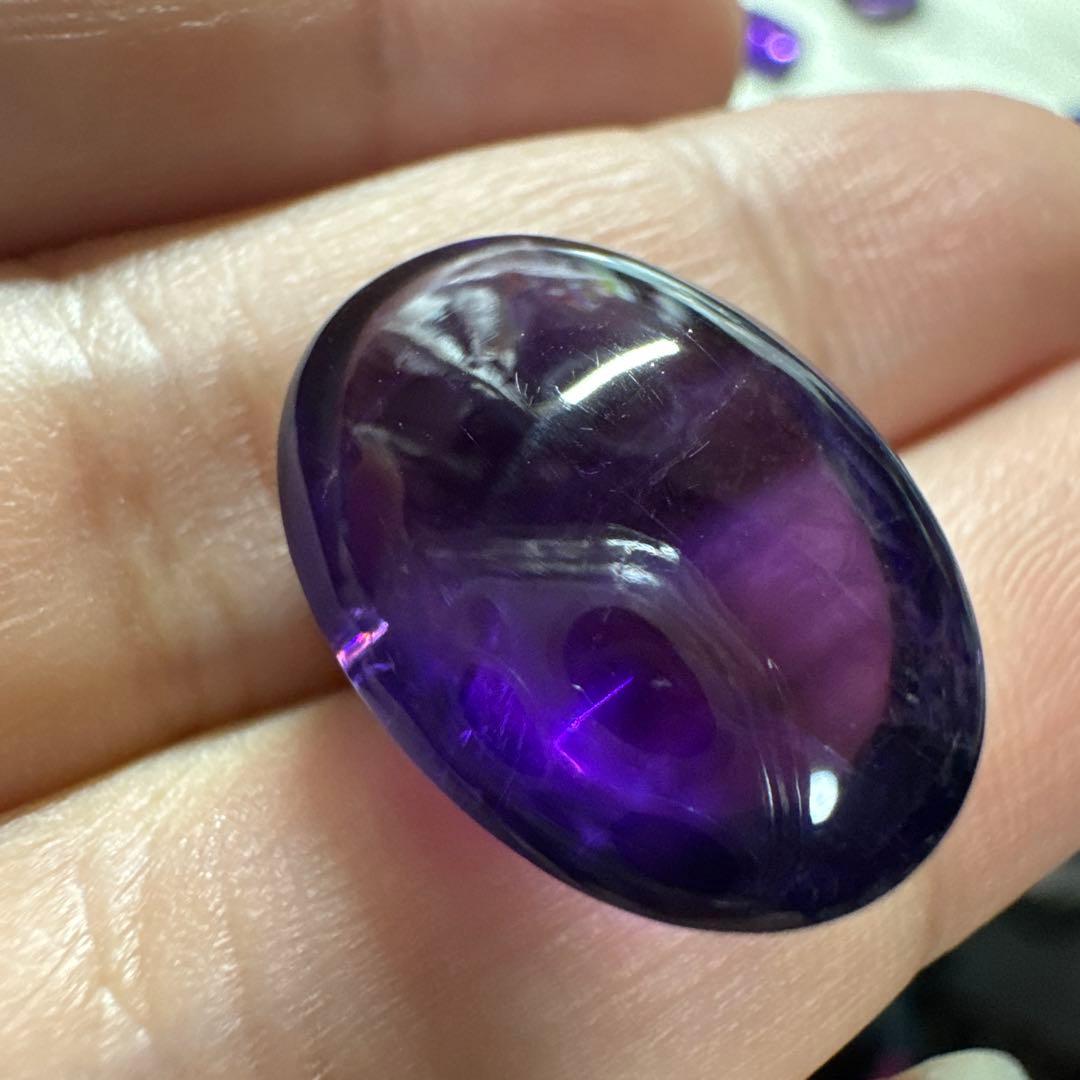 高品質濃厚天然カラーチェンジアメジスト 18.055ct 高品質濃厚天然カラーチェンジアメジスト 18.055ct