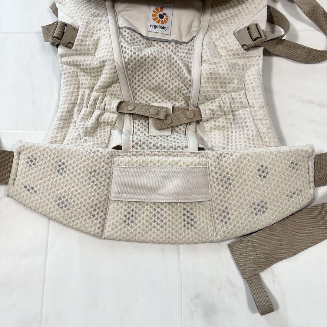 超美品 エルゴ 抱っこ紐 アダプト ソフトフレックス ナチュラルベージュ