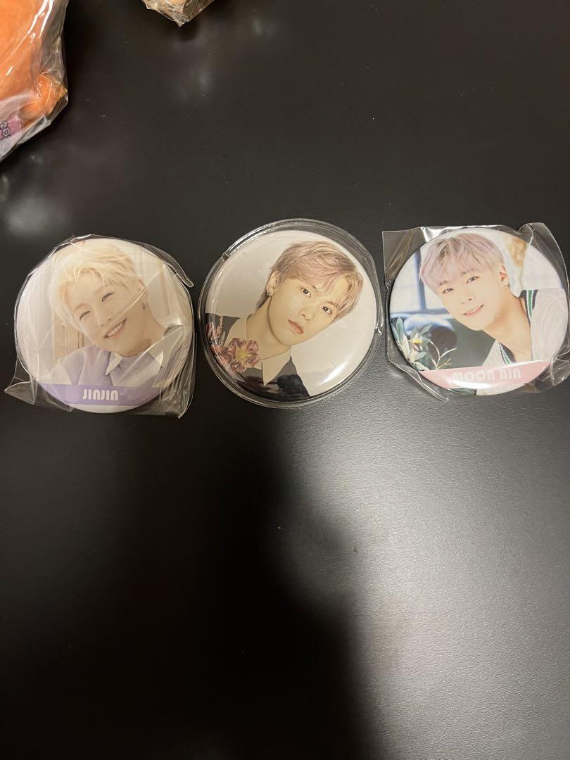 ASTRO ROROHA ぬいぐるみ 缶バッジ アイドル