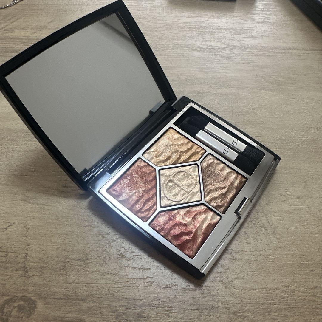 新色レビュー】ディオール バックステージ アイ パレット｜Dior