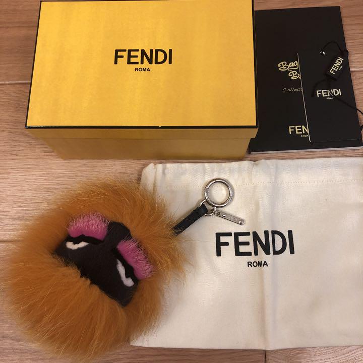 フェンディチャーム